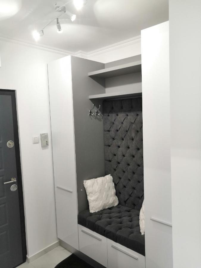 Laurențiu Apartaments 2 Brașov Exterior foto