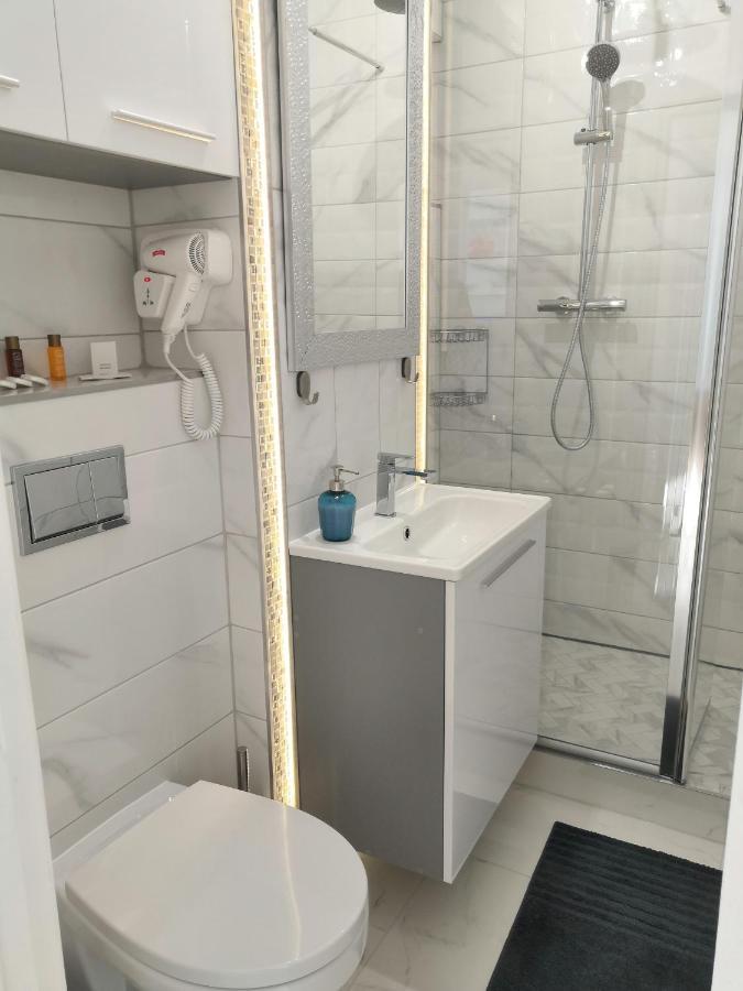 Laurențiu Apartaments 2 Brașov Exterior foto