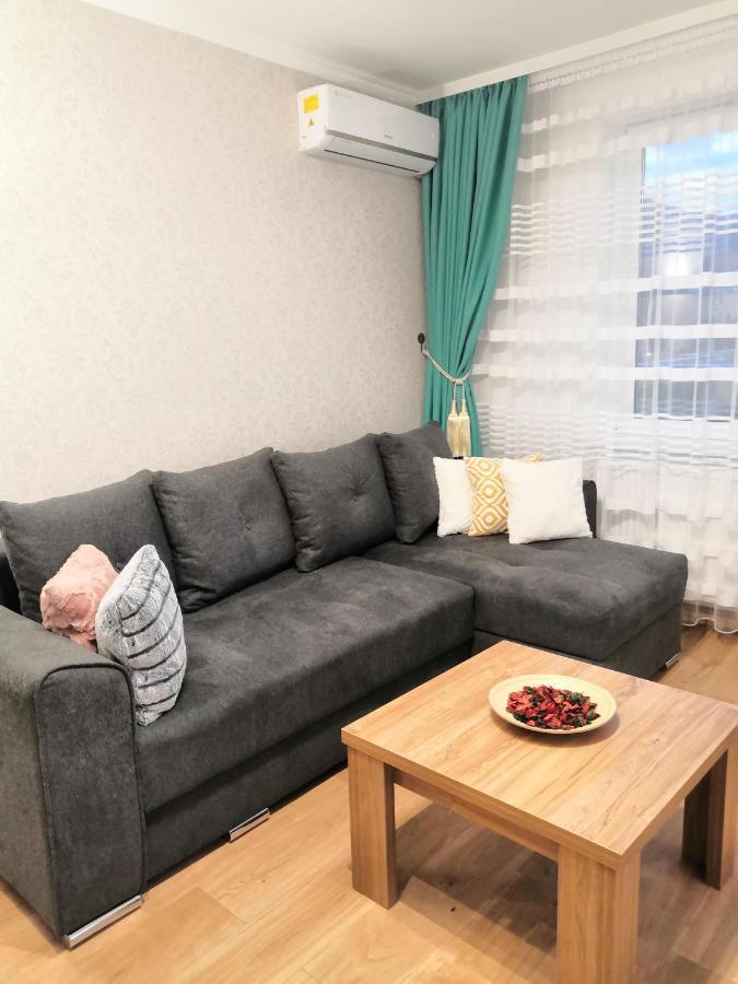 Laurențiu Apartaments 2 Brașov Exterior foto