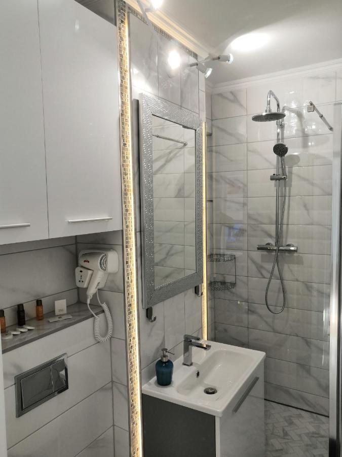Laurențiu Apartaments 2 Brașov Exterior foto